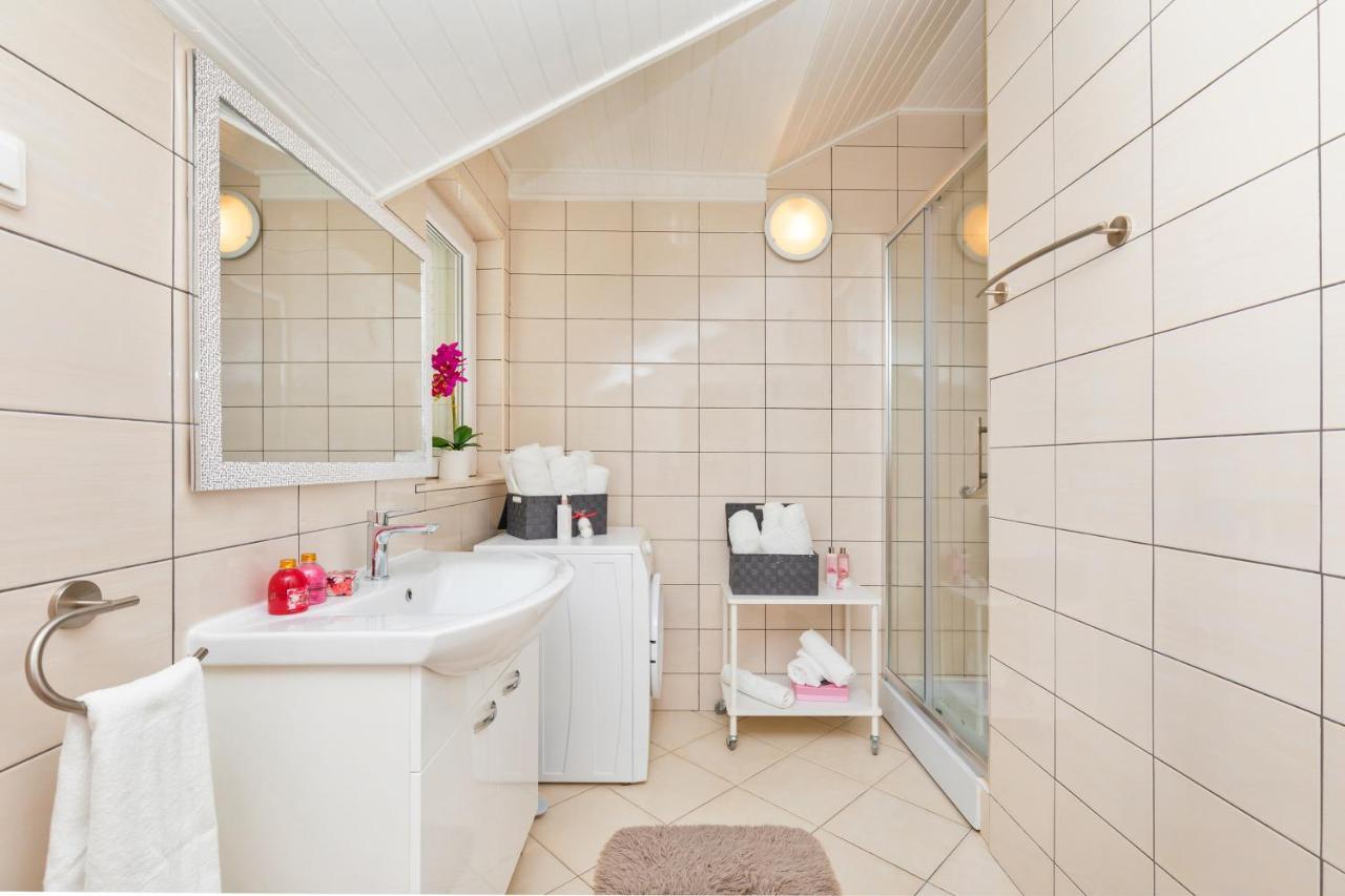 מליני Apartment 24 מראה חיצוני תמונה